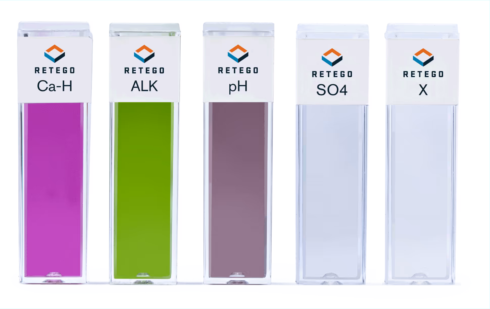 Five clear plastic cuvettes labeled RETEGO with test indicators: Ca-H (purple), ALK (green), pH (brown), SO4 (clear), and X (clear).