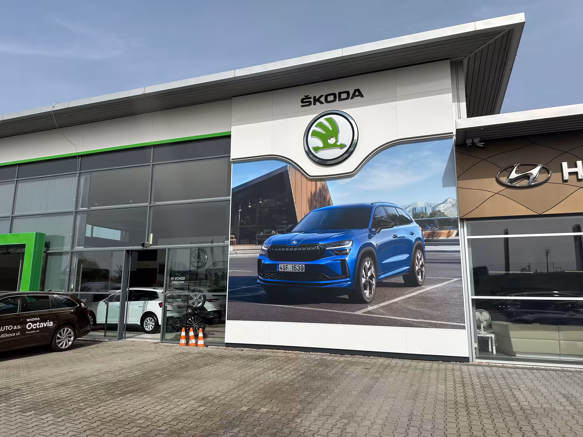 Louda Auto – Prodejny