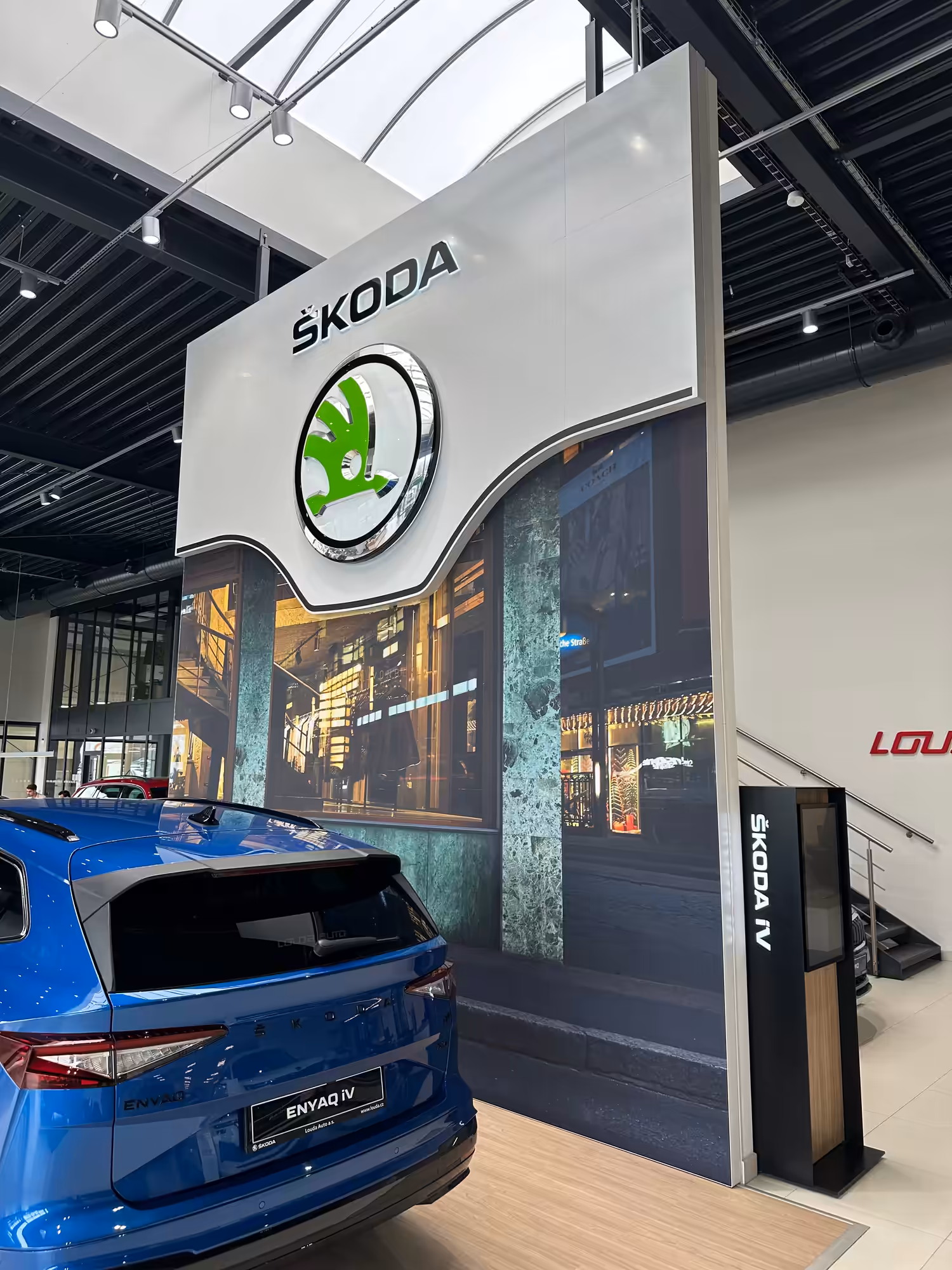 Louda Auto – Prodejny