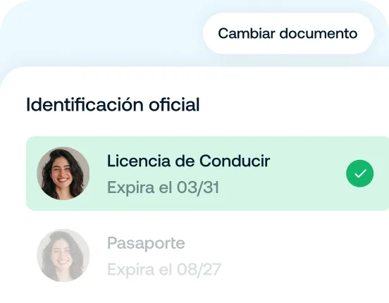 Sección de identificación oficial mostrando una opción seleccionada para Licencia de Conducir con expiración el 03/31 y un botón para cambiar documento.
