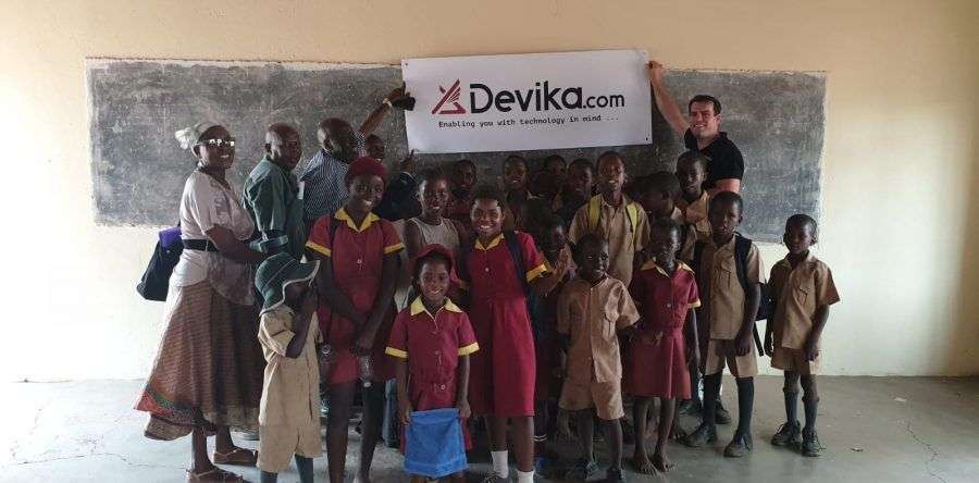 2000 Books Arrive at Chisuma Library with ABZ