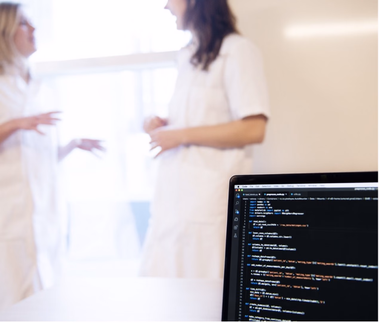 Human-Machine Interaction and Pre-Implementation Process of Pacmed Critical at the ICU. HUMAN-IMPACT