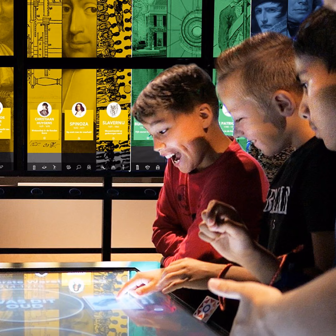 AGI-LO: Applied Gaming Intervention for reducing Loneliness of Children with Chronic Diseases
