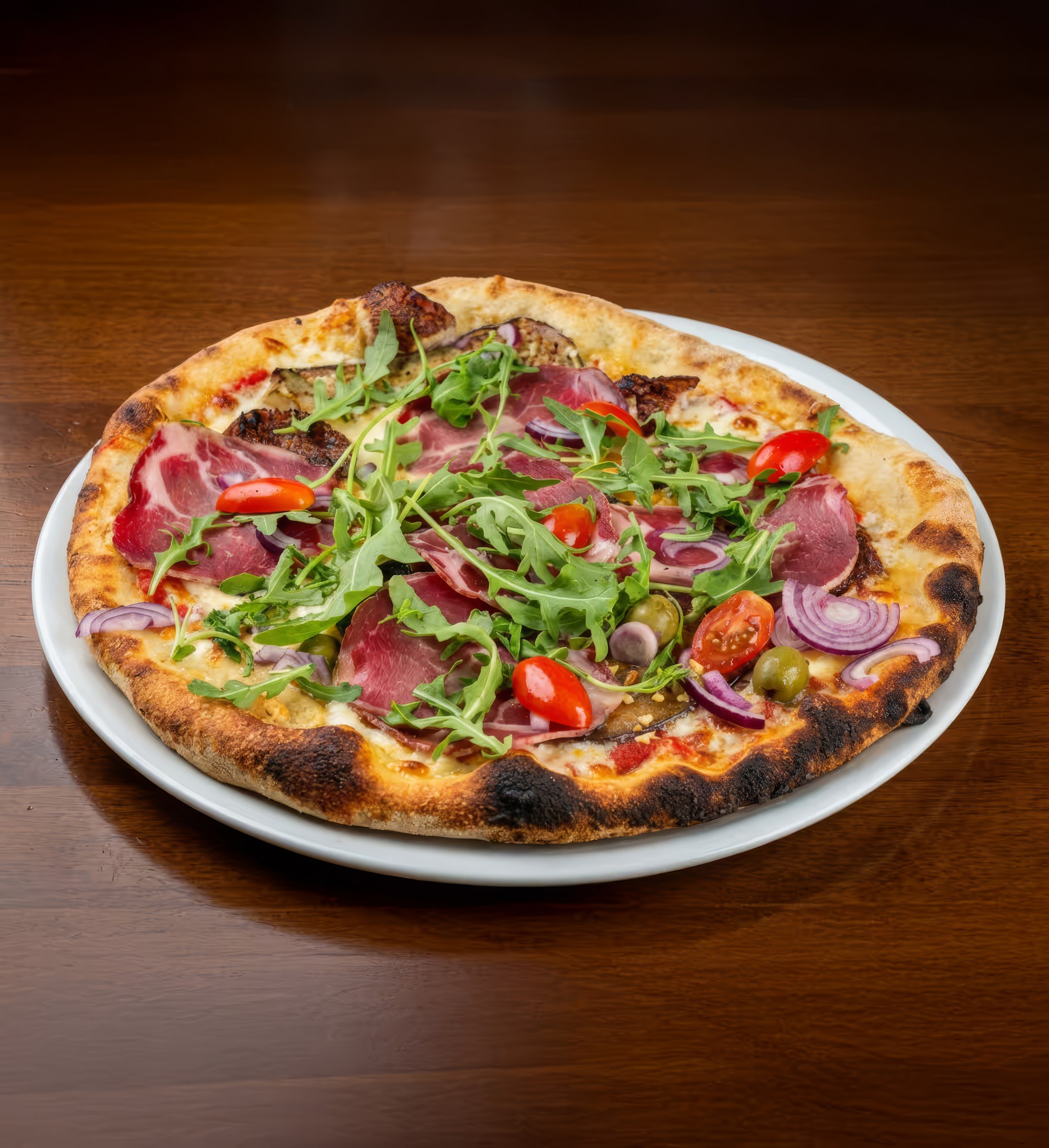 Pizza jambon cru et roquette
