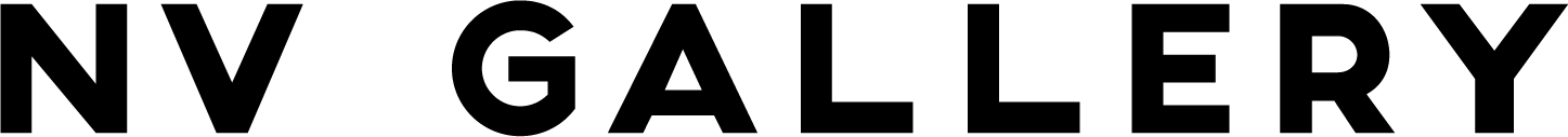 Texte en lettres majuscules noires formant le nom "NV GALLERY".