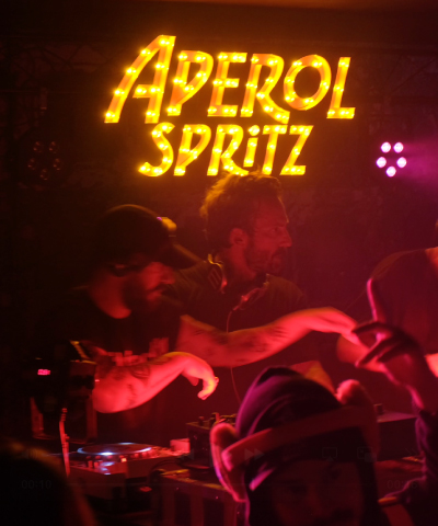 C2C DJ set at Fahrenheit Seven Val Thorens