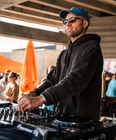 Boston Bun DJ set at Fahrenheit Seven Val Thorens