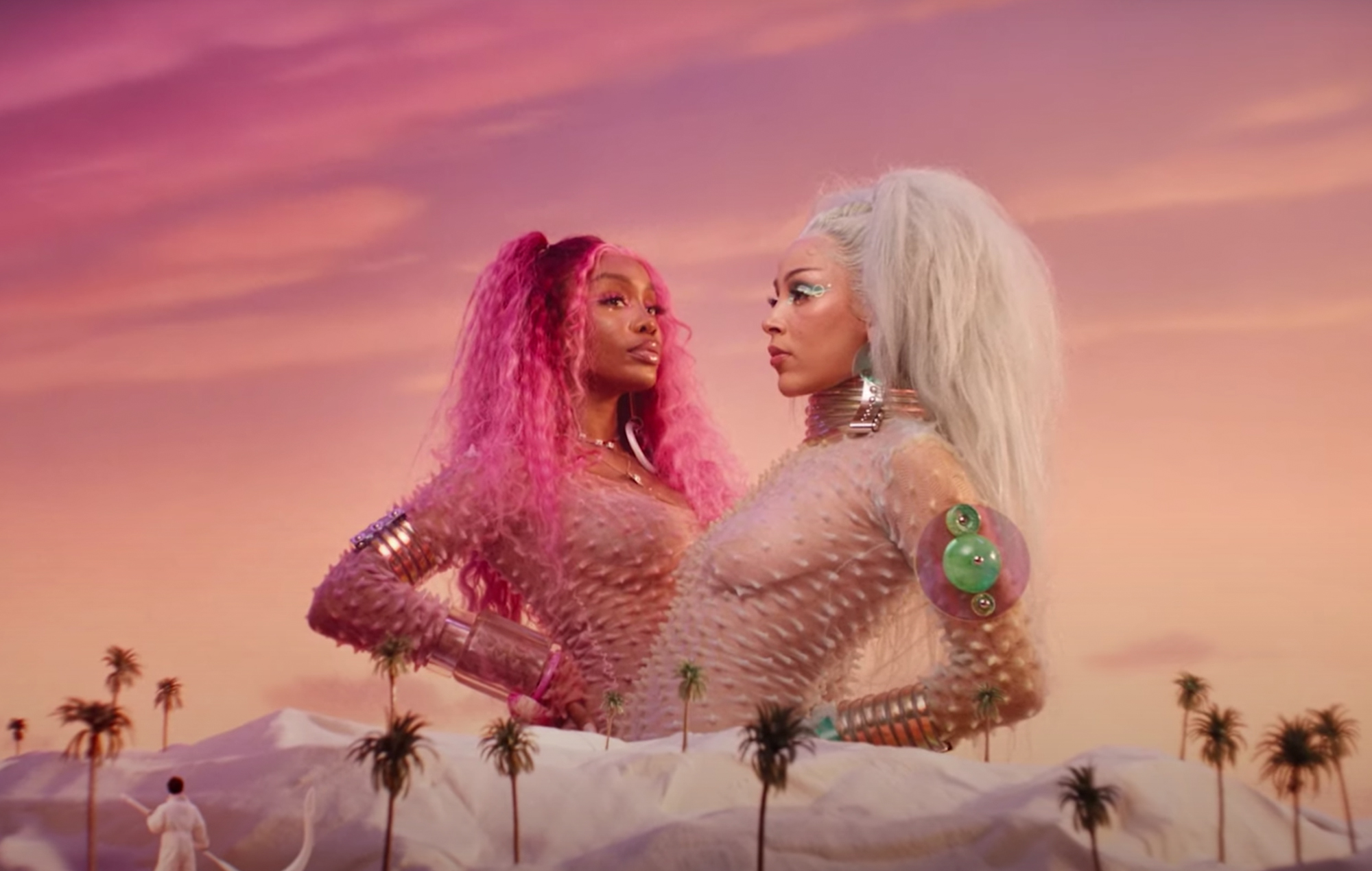 The 25 Best Karaoke Duets for Females