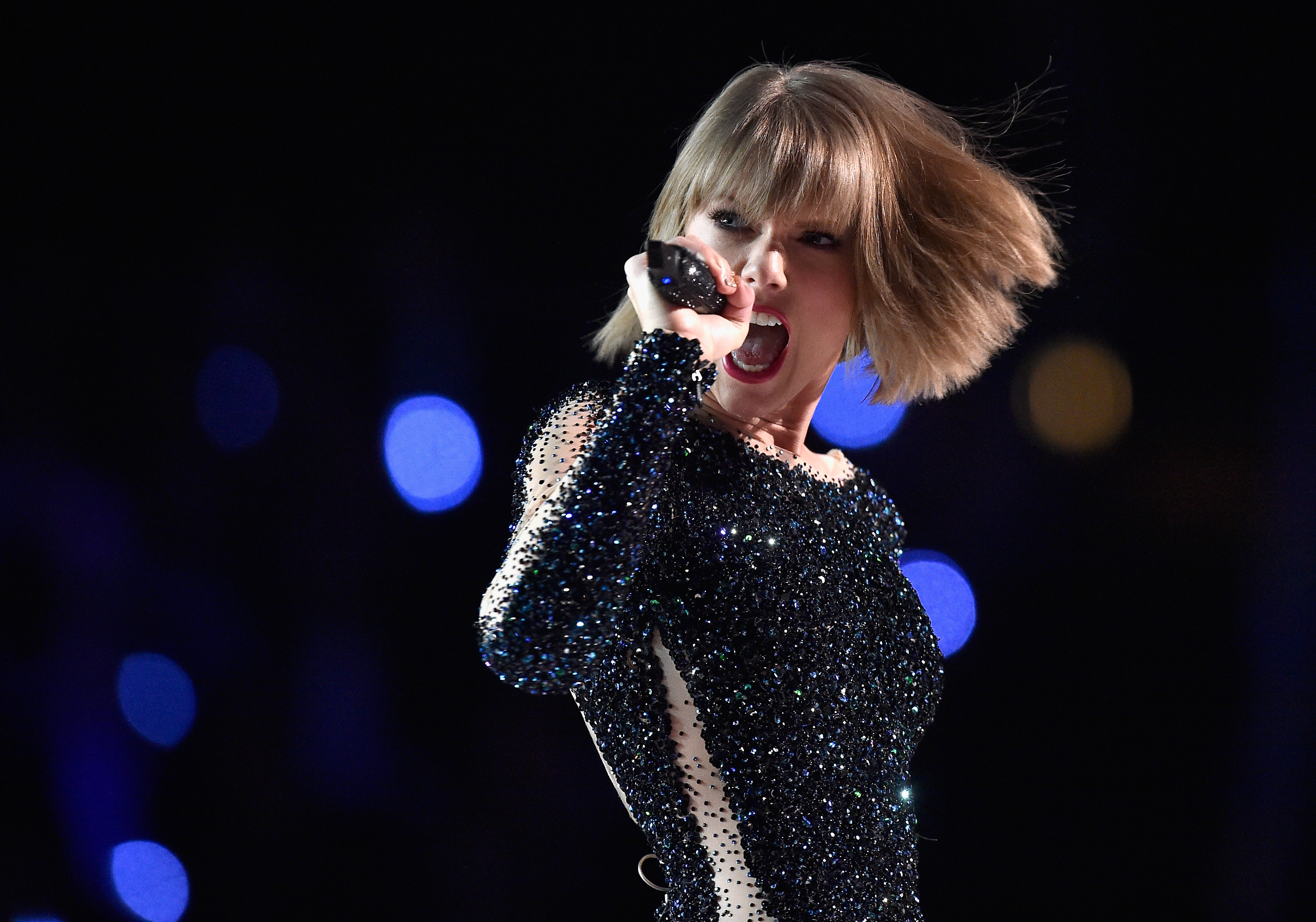 The 22 Best Taylor Swift Karaoke Songs