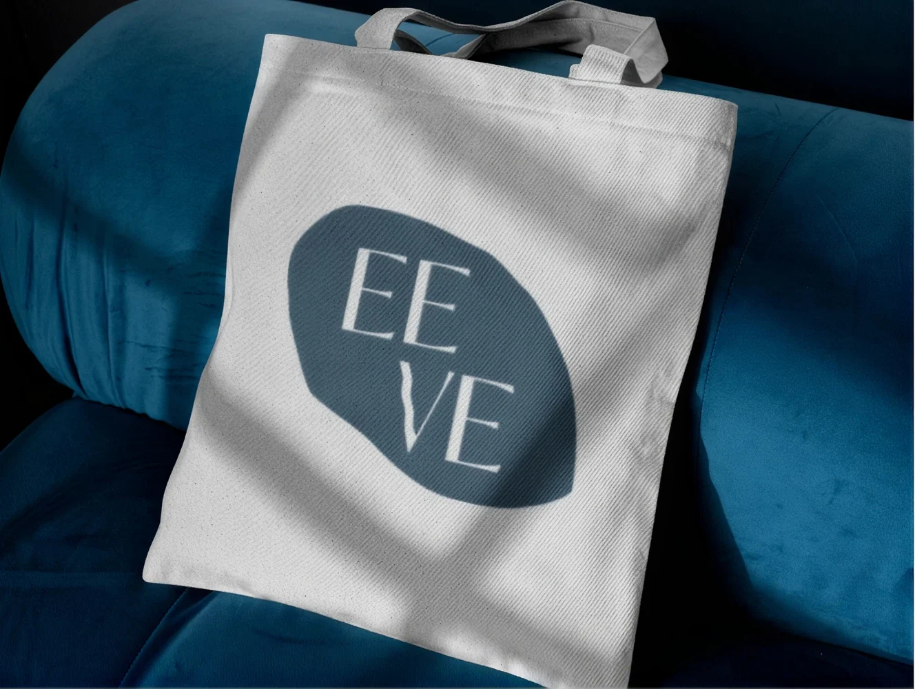 EEVE logo application