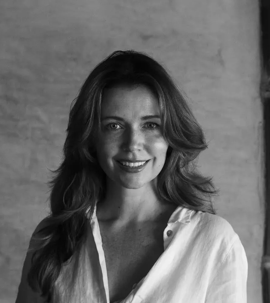 Evelin, Founder of EEVE