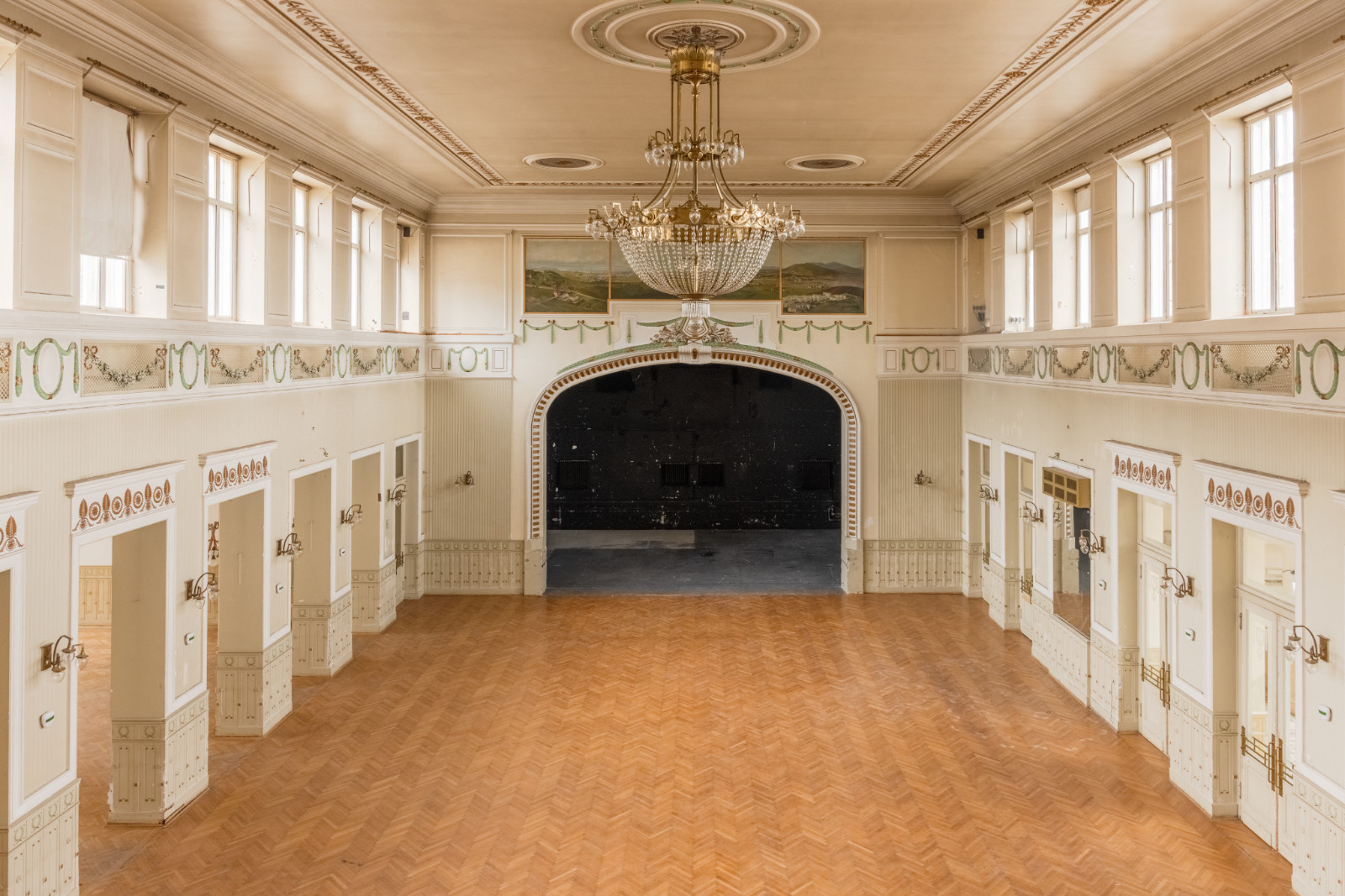 Gallery Image 2