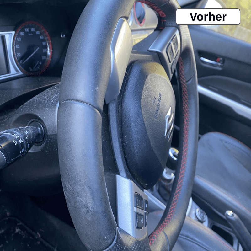 Dreckiges und fettiges Lenkrad vor der Reinigung durch WS Detailing.