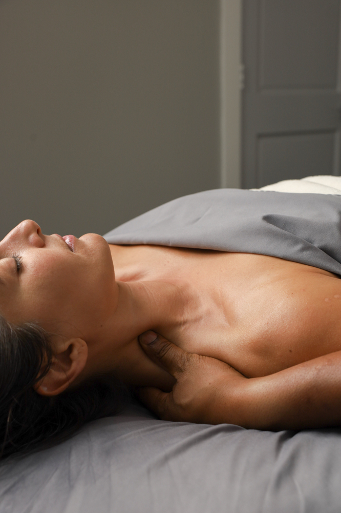 Signature 90 Min Table Massage