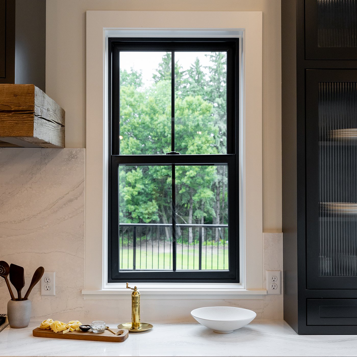 A double hung Andersen Window.