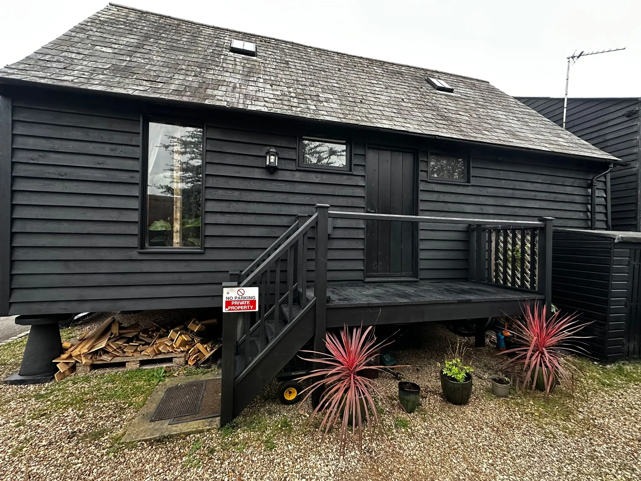Exterior painting on a black building