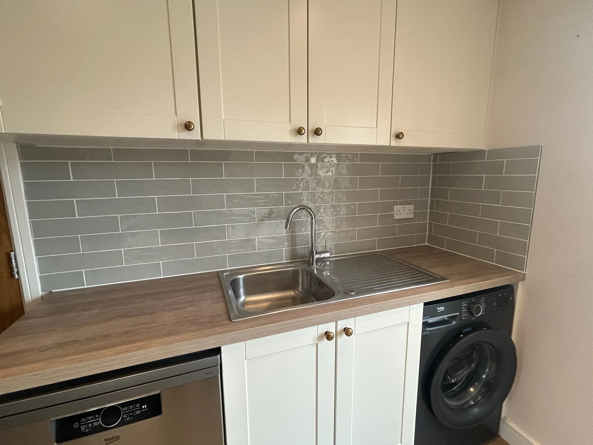 White kitchen