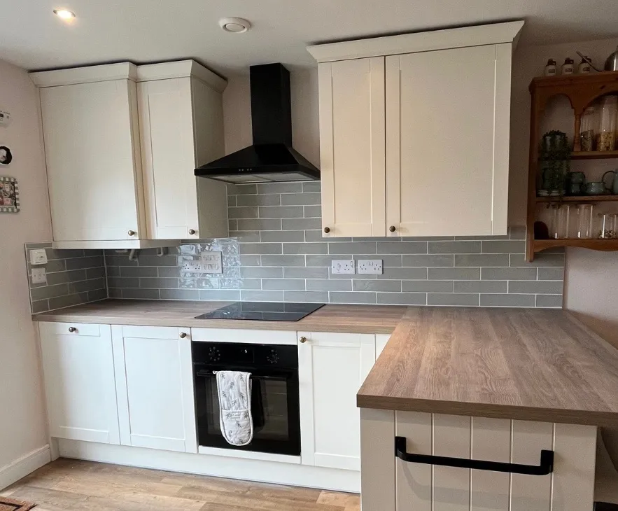 New white kitchen