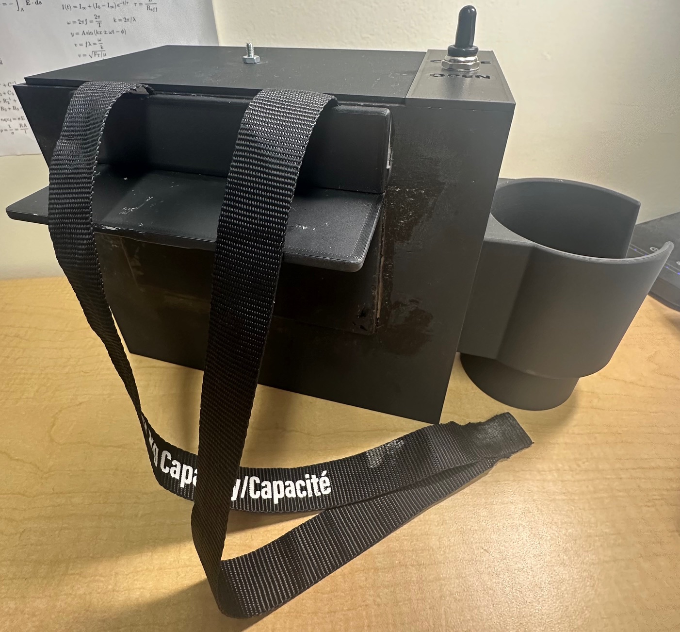 Prototype IV with ratchet strap mounting and cupholder