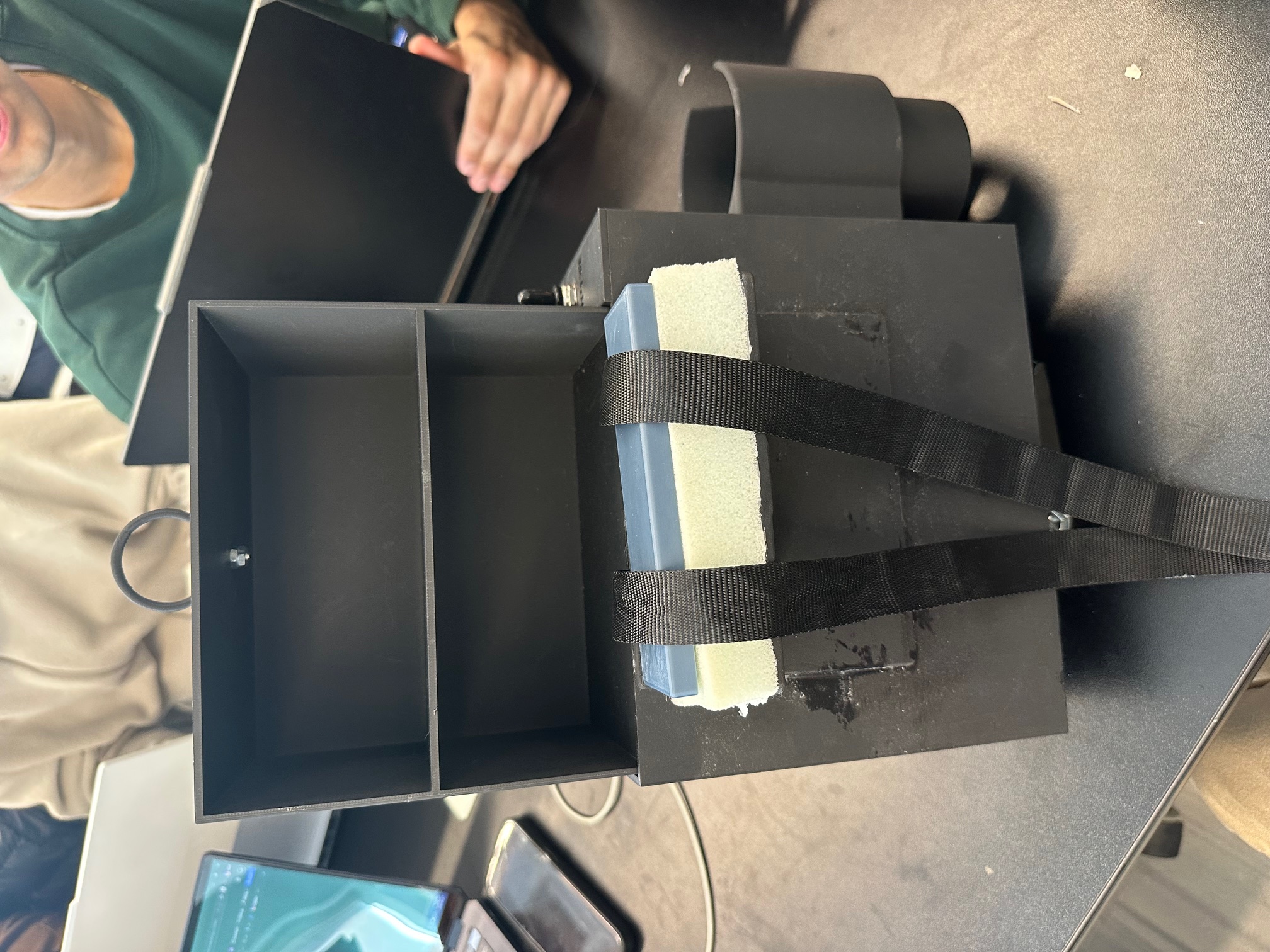 Foam and 3D-printed spacer beneath the mount block