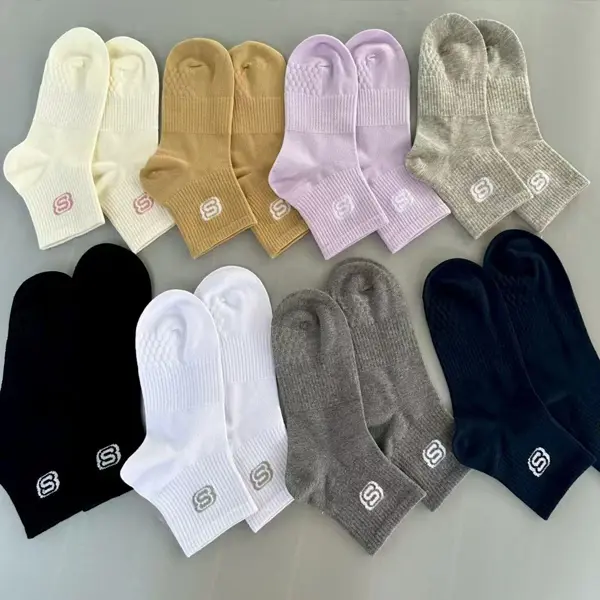 Wholesale fashion accessories and socks ready stock collection