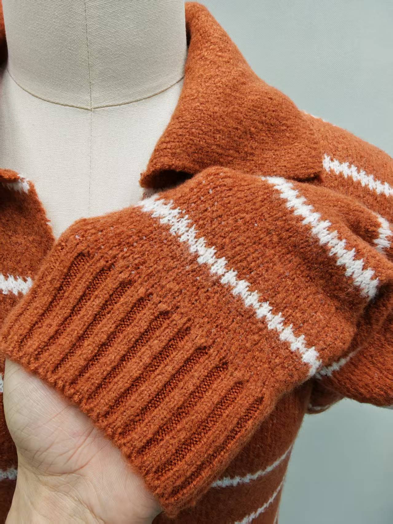 Close-up collar and knit texture of ladies' sweater TF8659