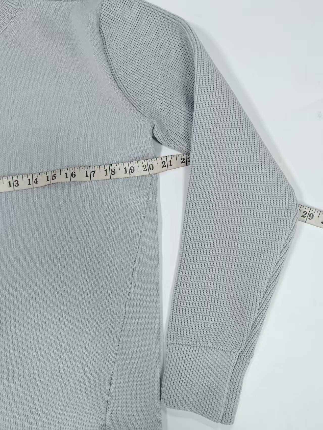 Measurement detail view men light grey knit sweater TF8830