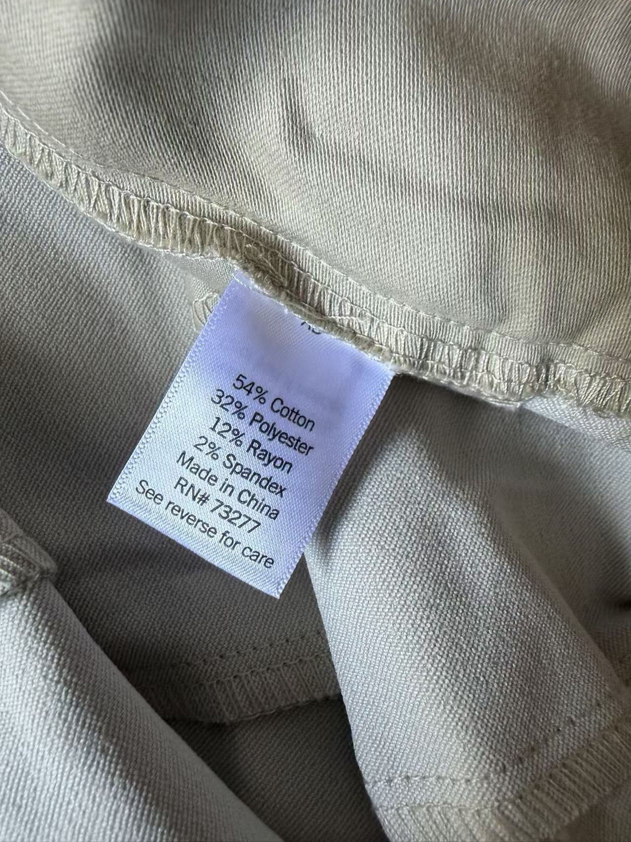 Inner label detail ladies khaki stretch capri trousers TF8913