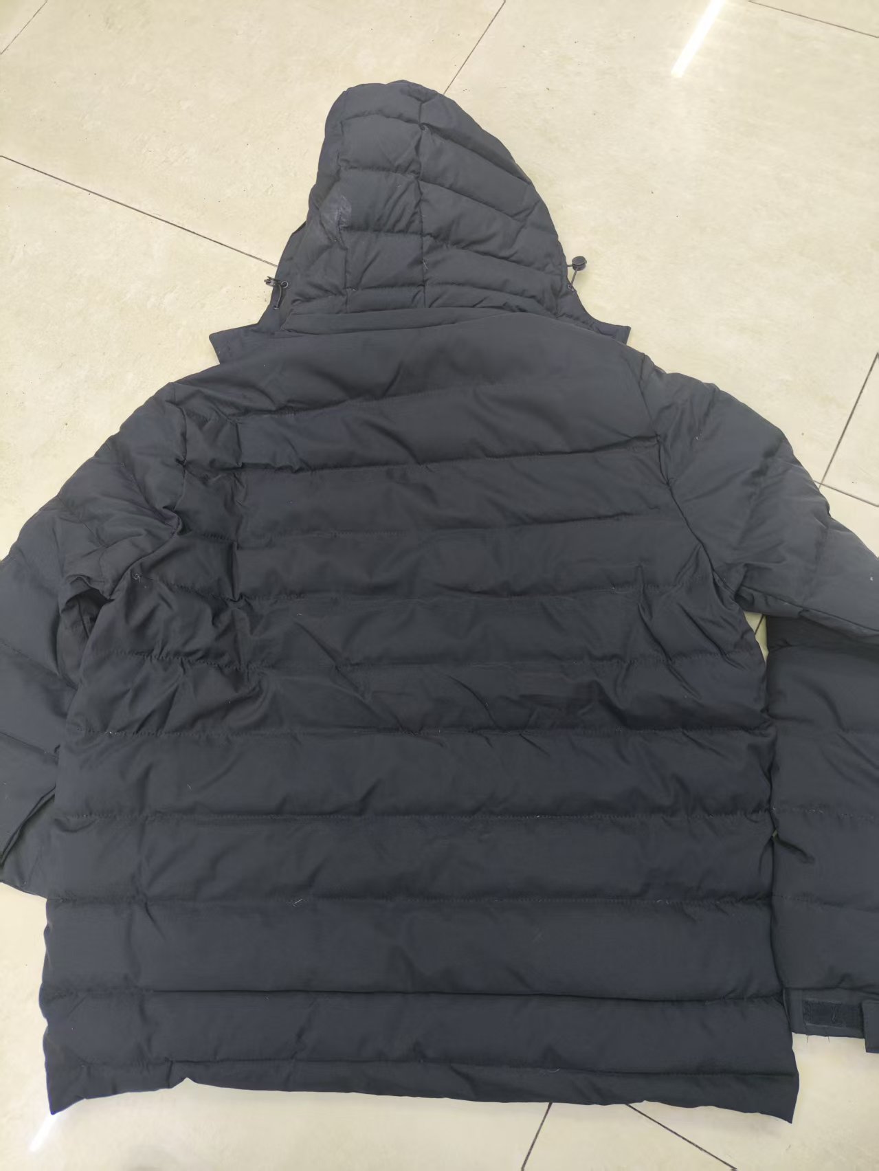 Men's hooded padded jacket TF8928 hanging back view