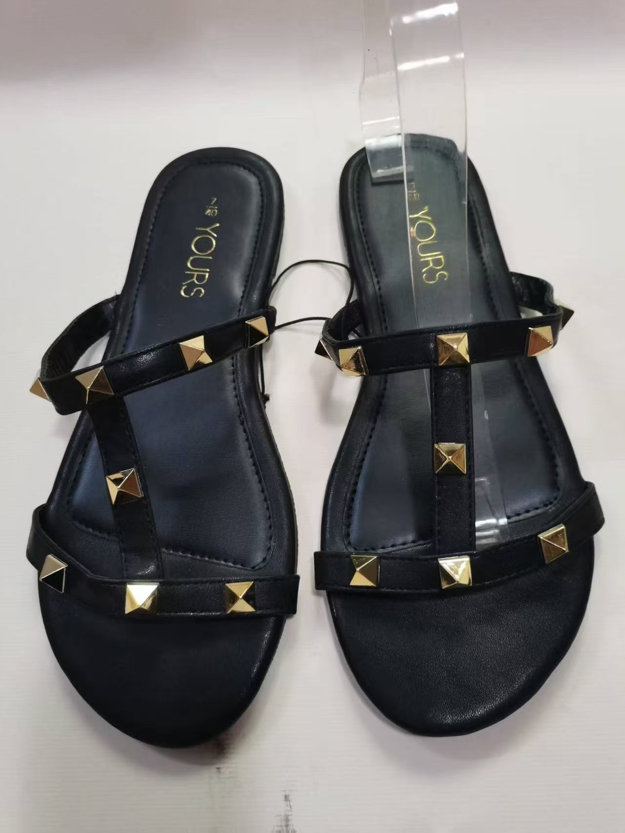 Ladies black slippers style TF8749 wholesale ready stock