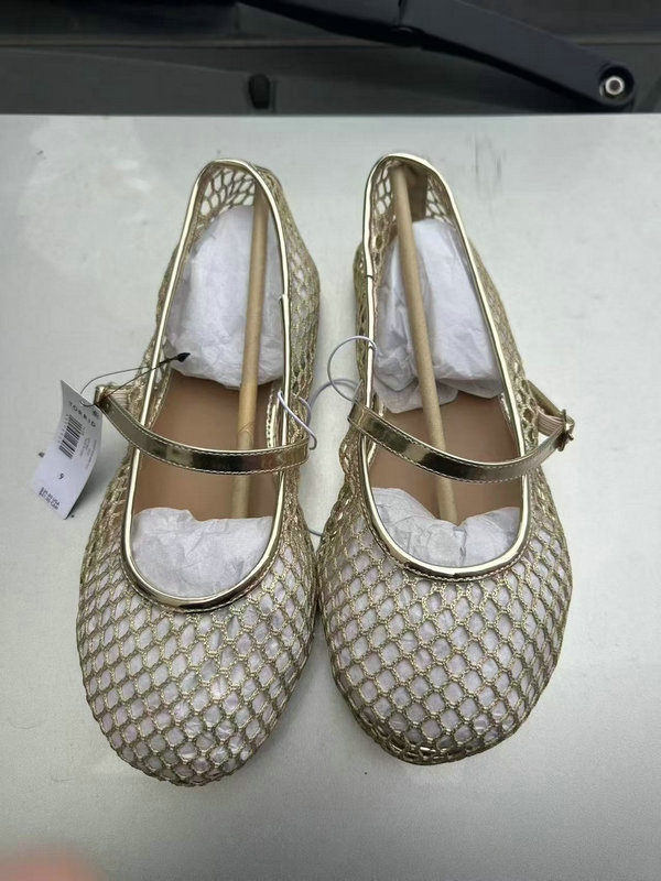 Ladies gold and black casual flat shoes style TF8736 wholesale ready stock