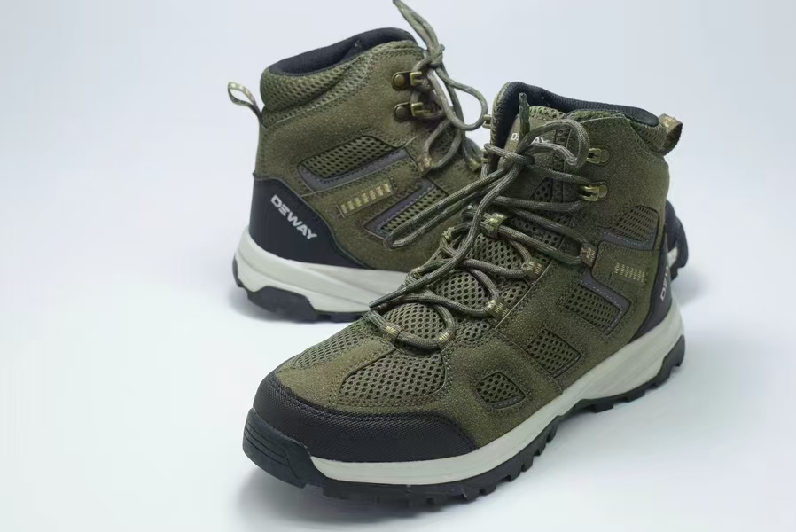 Men's army green outdoor casual sneakers TF8652 bulk wholesale