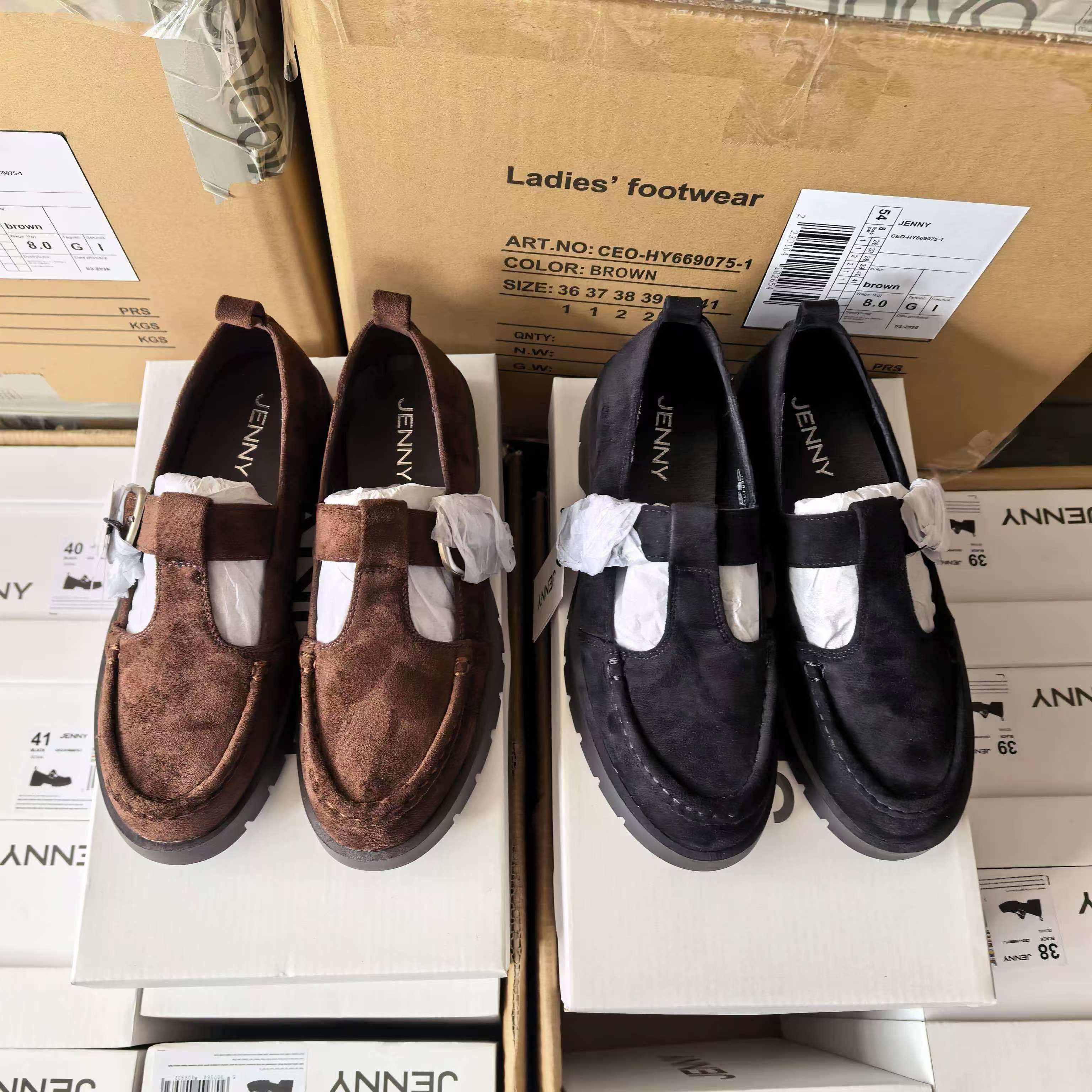 Ladies brown and black casual shoes style TF8638 wholesale ready stock