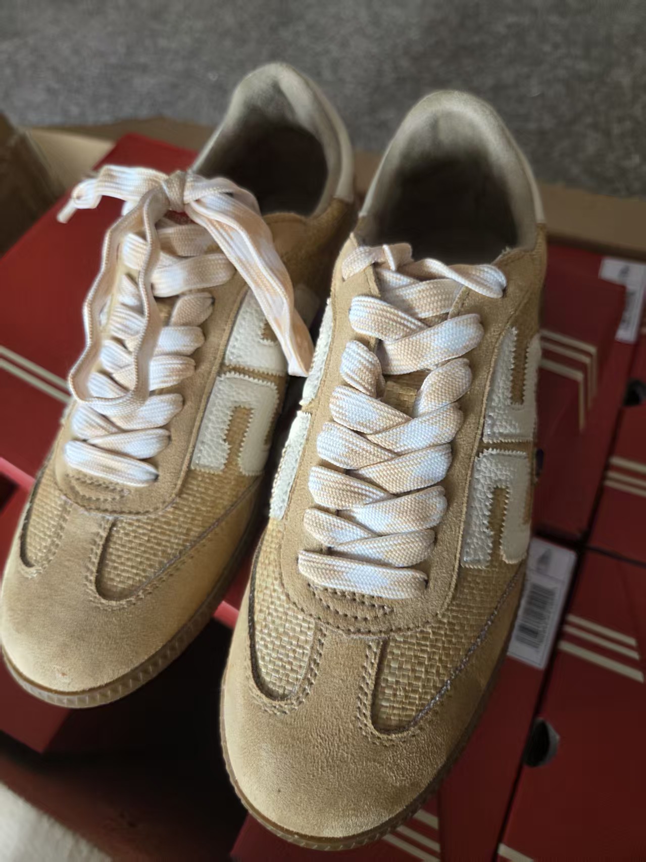 Ladies khaki raffia beige casual shoes style TF8995 wholesale ready stock