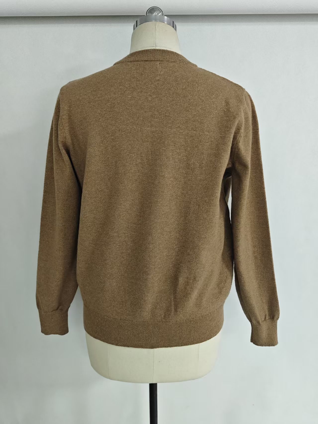 Ladies' brown crew neck knit sweater TF8819 back view on mannequin