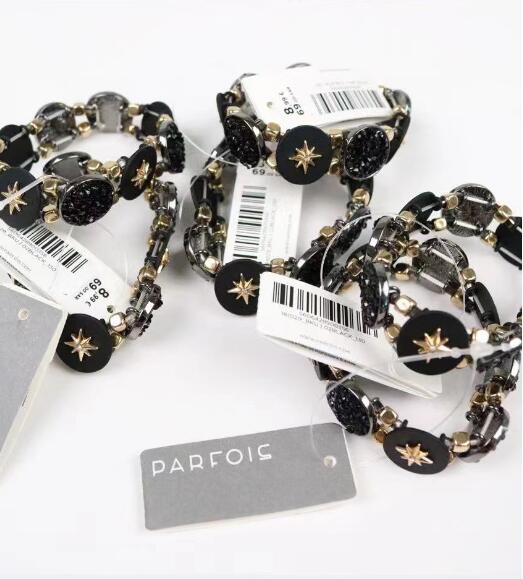 Full view of ladies black beaded bracelet TR6301 ready stock