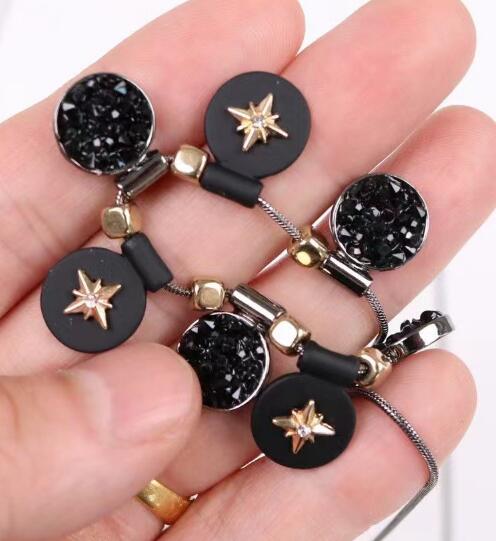 Ladies black beaded pendant necklace style TR6305