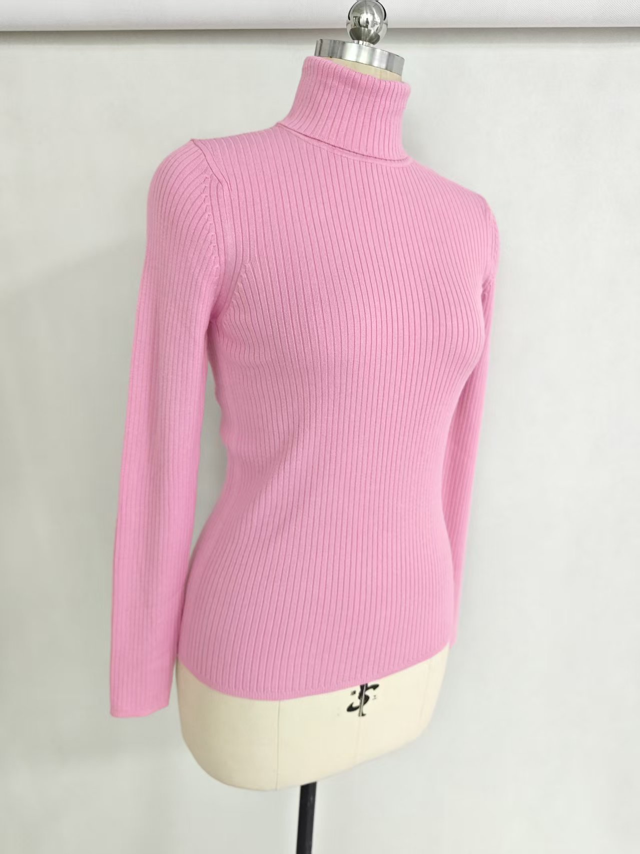 Side view of women's turtleneck knit sweater style TF8828