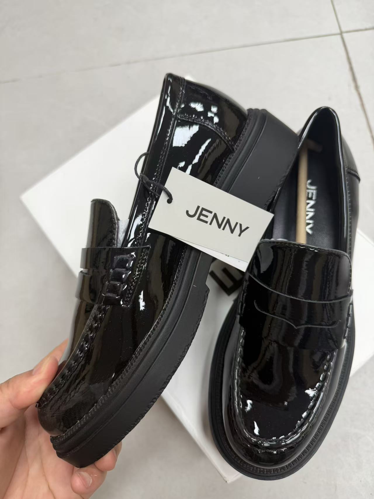 Ready stock ladies' black dress shoes with packaging and tag