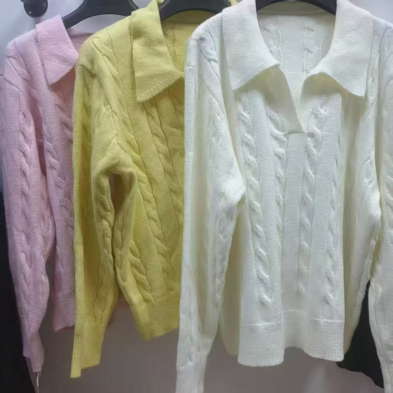 Yellow ladies' polo collar cable knit pullover sweater TF9283