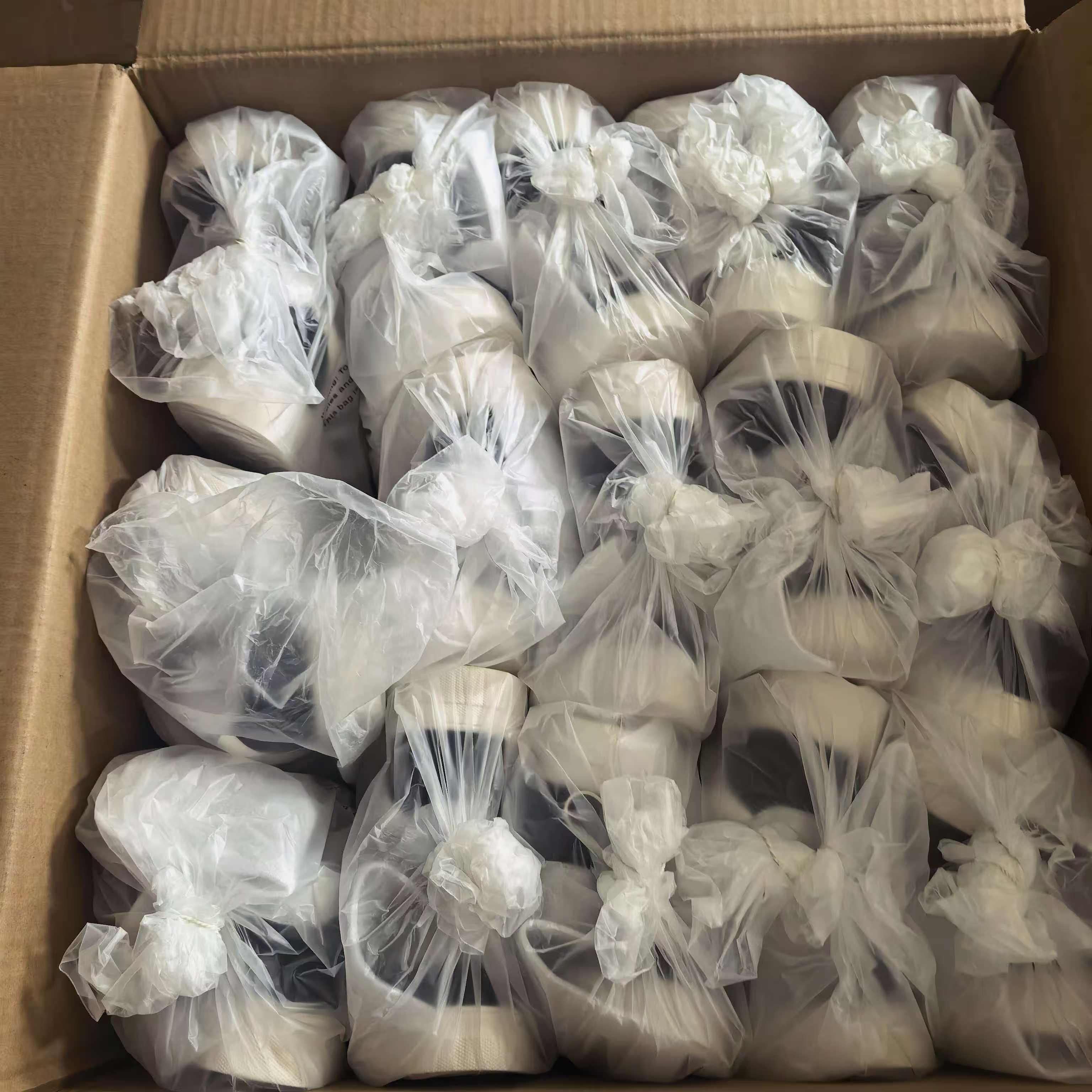 Ready stock wholesale ladies' casual sneakers in boxes