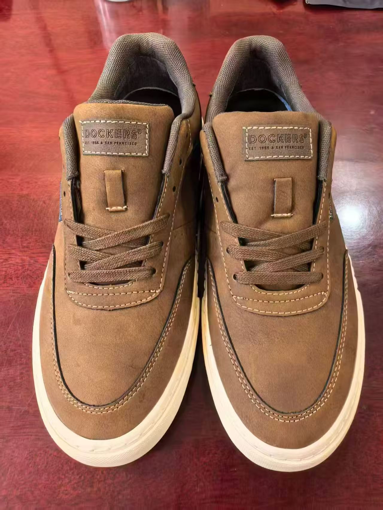 Wholesale men's brown casual leather shoes TF9516
