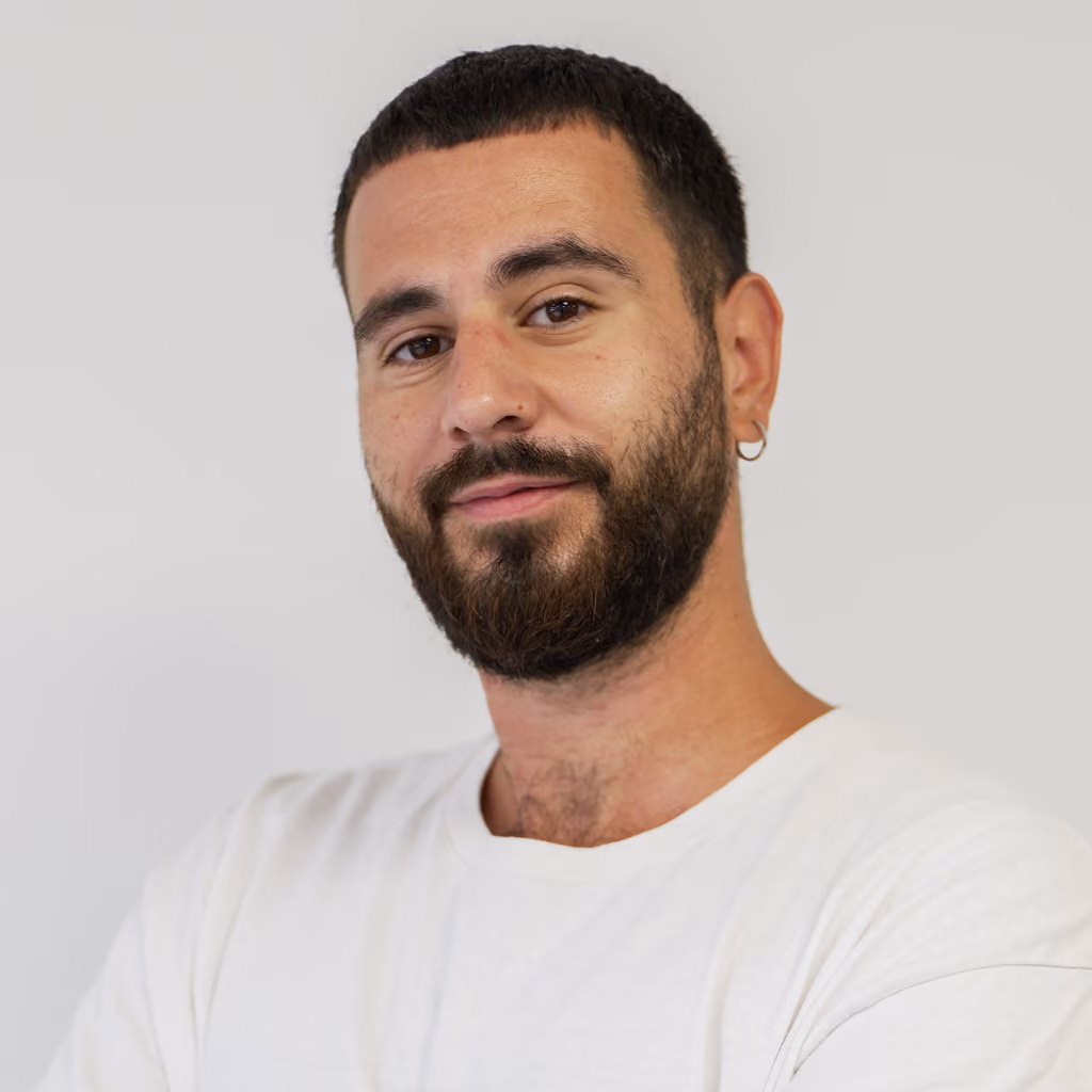 Portrait de Kenan, Chargé de relations entreprises — Icademie Aix-en-Provence