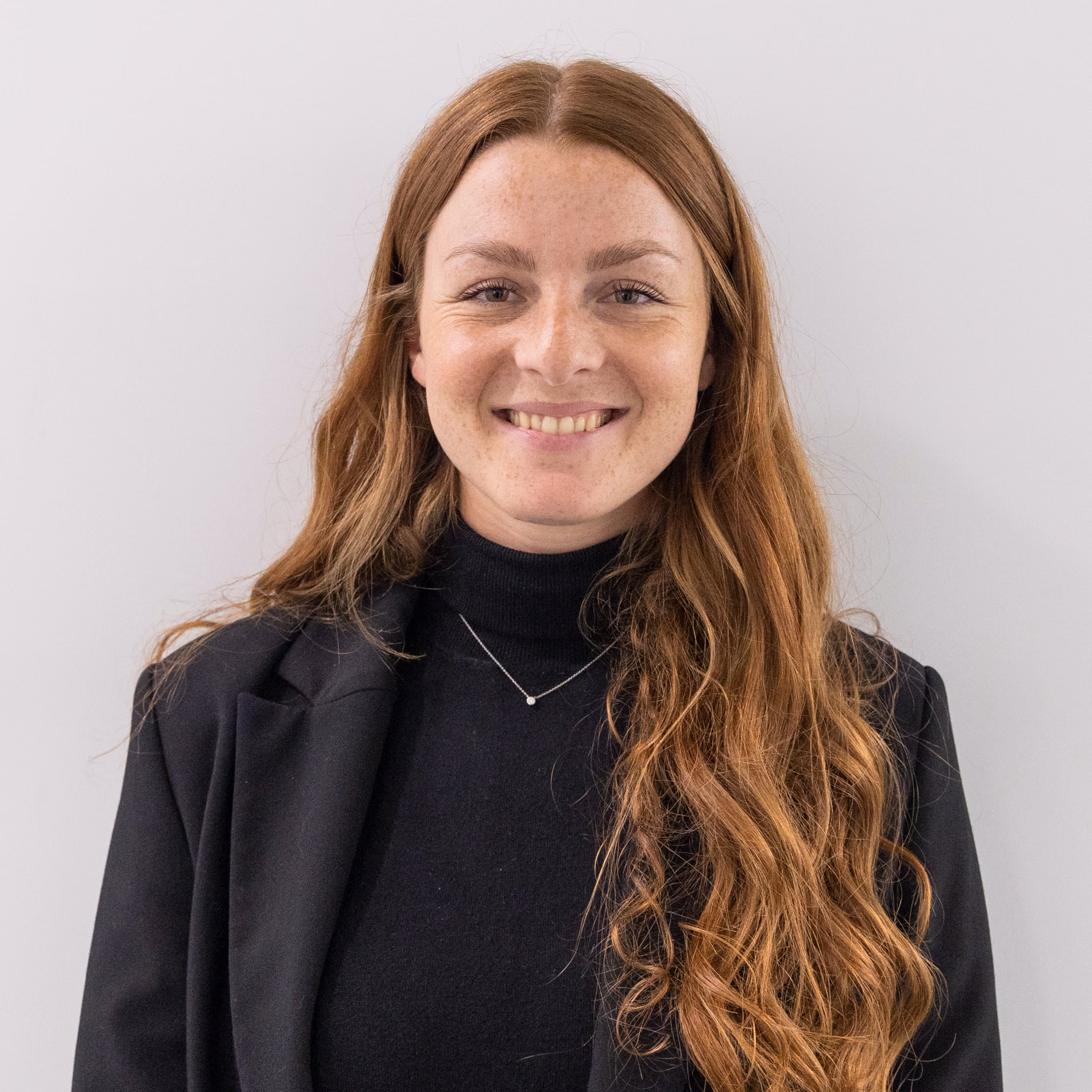 Portrait de Louise, Conseillère en formation — Icademie Paris