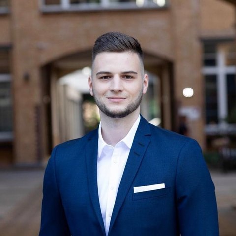 Billy Nippert, Head of Operations bei Smartbroker