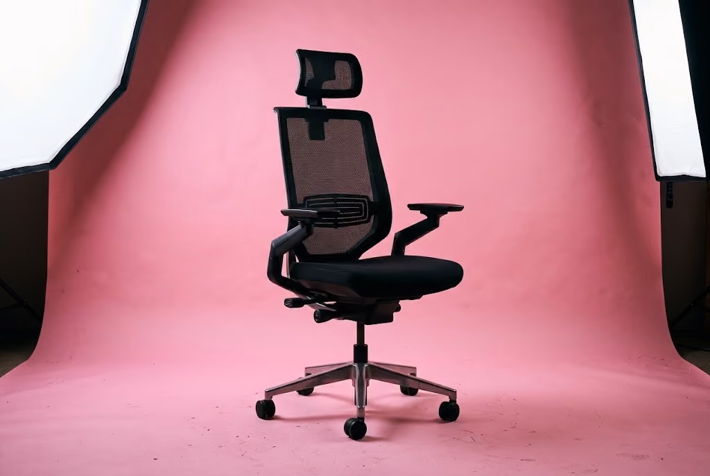 Chaise de bureau vide, illustrant l'absentéisme au travail
