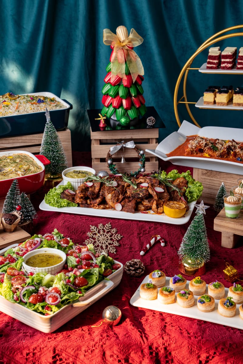Grand feast jolly christmas catering buffet by iDoCatering