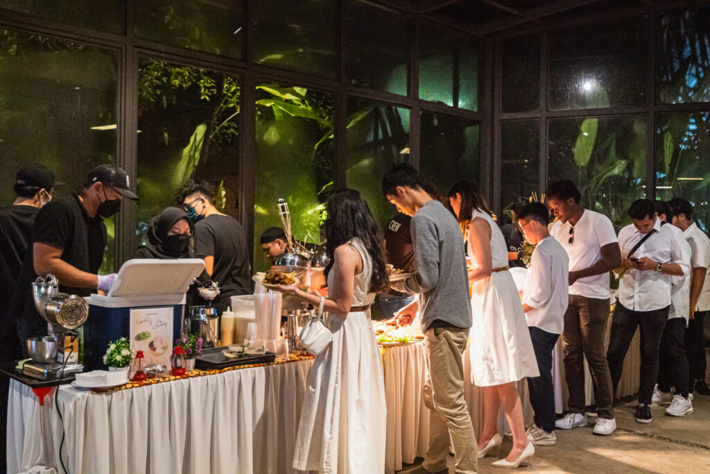 Buffet food catering for private event launching by iDoCatering