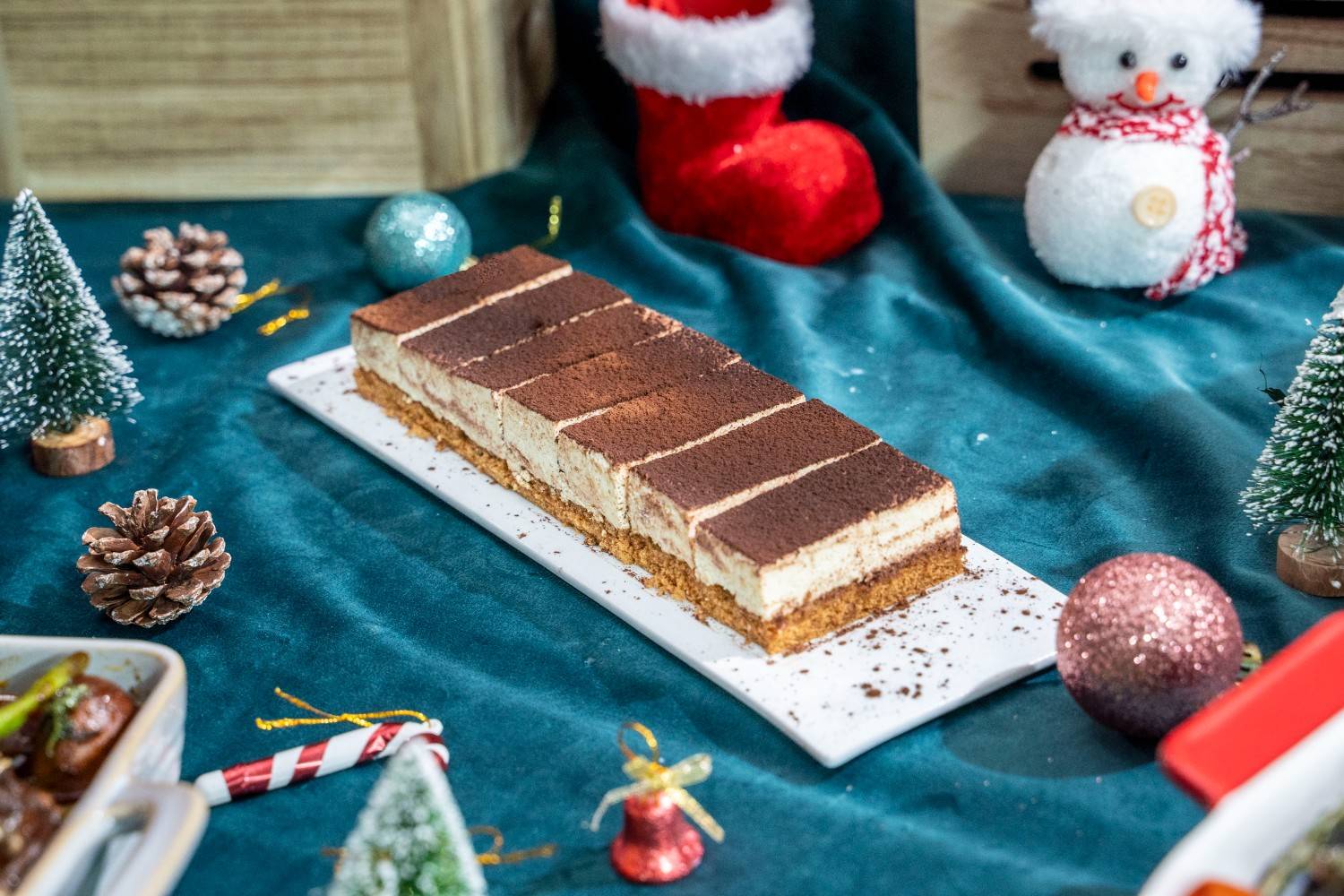 idocatering christmas menu 2025 - Tiramisu AL MASCARPONE ITALIANO Cake