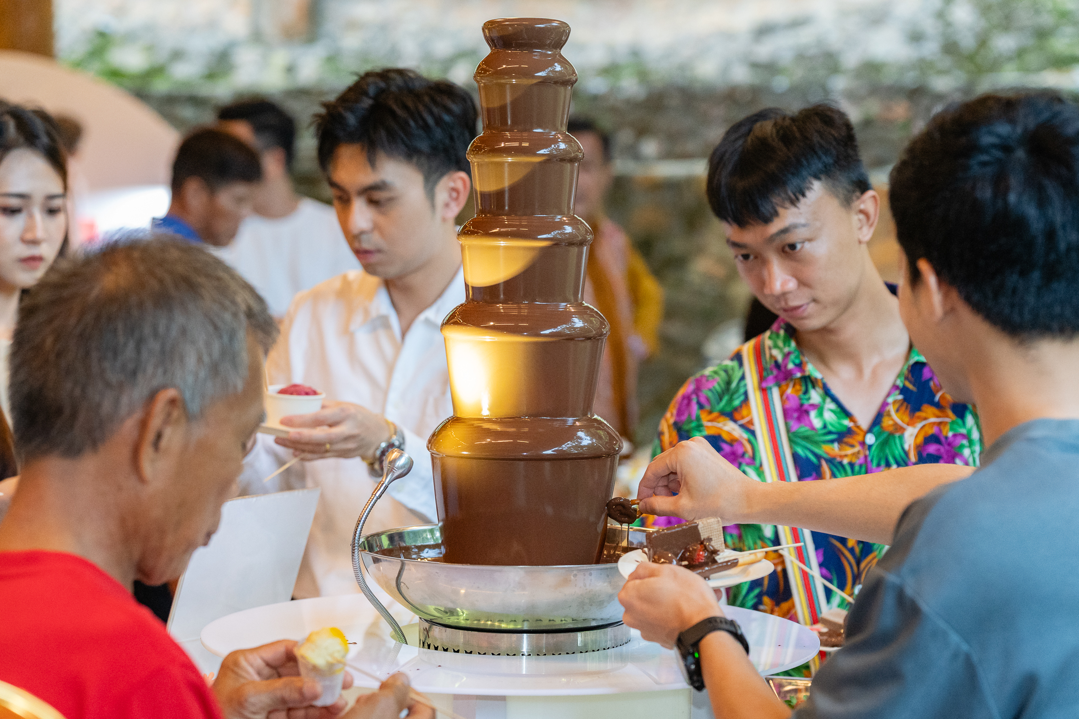 glassbox cyberjaya wedding chocolate fountain
